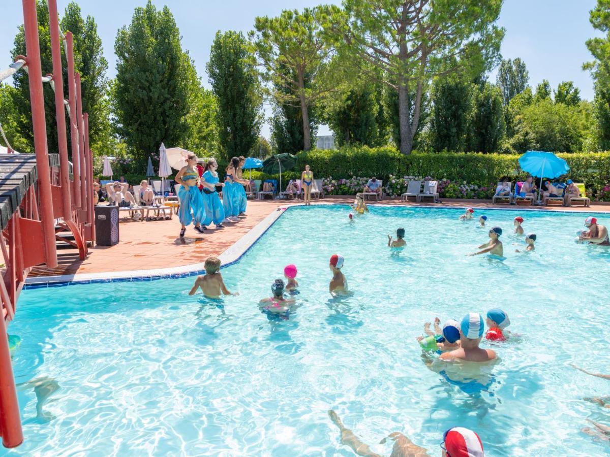 Holiday Home Garda Family Plus By Interhome Ривольтелла Экстерьер фото